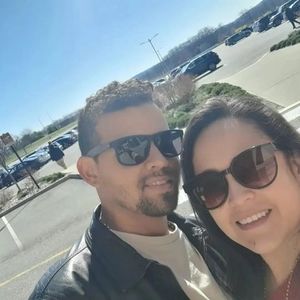 Meet your Posher, Anibal ricardo